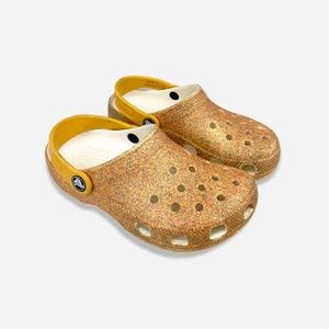 CROCS | Kids Classic Glitter Sparkly Clogs in Gold | J1